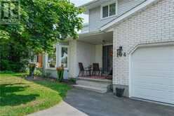 104 PINNACLE Crescent Guelph