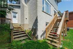 104 PINNACLE Crescent Guelph