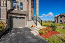 70 LOXLEIGH LANE Breslau