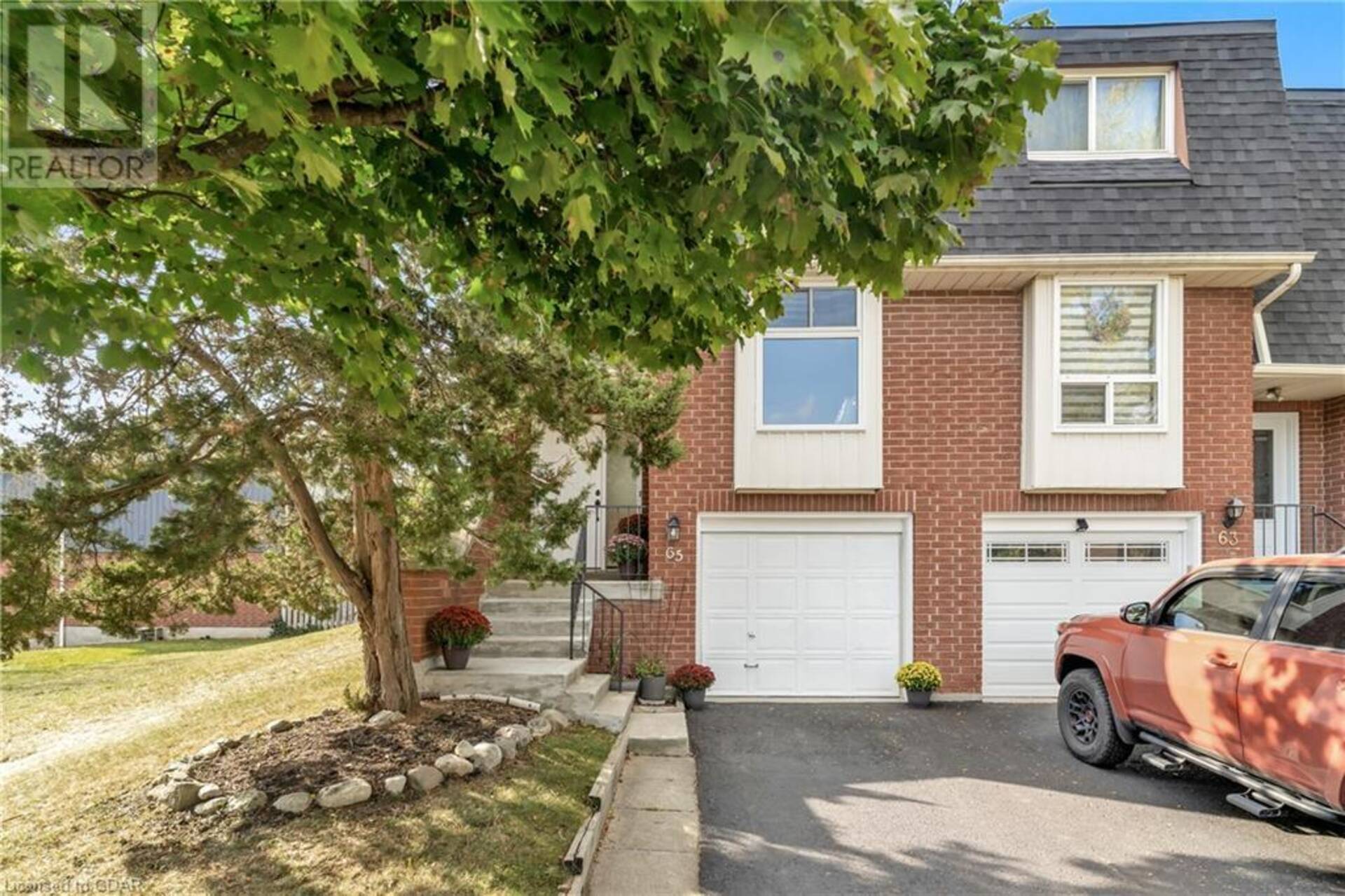 65 DOVERCLIFFE Road Guelph