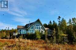 211 EAGLE DR Northern Bruce Peninsula