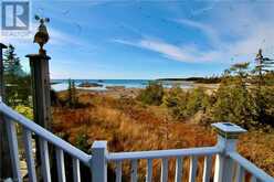 211 EAGLE DR Northern Bruce Peninsula