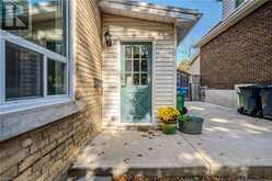 37 SOUTHAMPTON Street Guelph