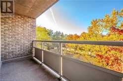 93 WESTWOOD Road Unit# 402 Guelph