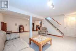 624 WILLOW Road Guelph