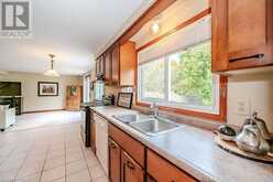 624 WILLOW Road Guelph