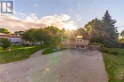 2 HAMILTON Drive Guelph/Eramosa