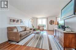 279 CHANDLER Drive Unit# 608 Kitchener