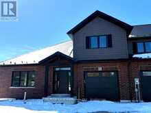 UNIT 1 - 8 GOLF LINKS ROAD Kincardine