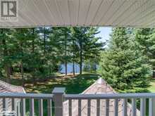 1020 BIRCH GLEN VILLA 12 WEEK 4 ROAD Lake of Bays