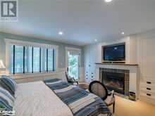 1020 BIRCH GLEN VILLA 12 WEEK 4 ROAD Lake of Bays