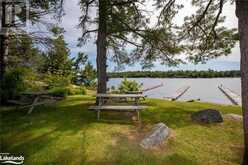 10 B321 ISLAND / FRYING PAN Island Parry Sound