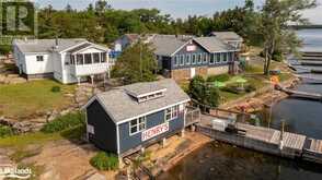 10 B321 ISLAND / FRYING PAN Island Parry Sound