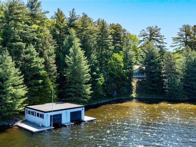 1097 ARMSTRONG POINT Road Muskoka Ontario