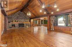 1097 ARMSTRONG POINT Road Muskoka