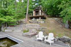 1096 EILEAN GOWAN Island Bracebridge