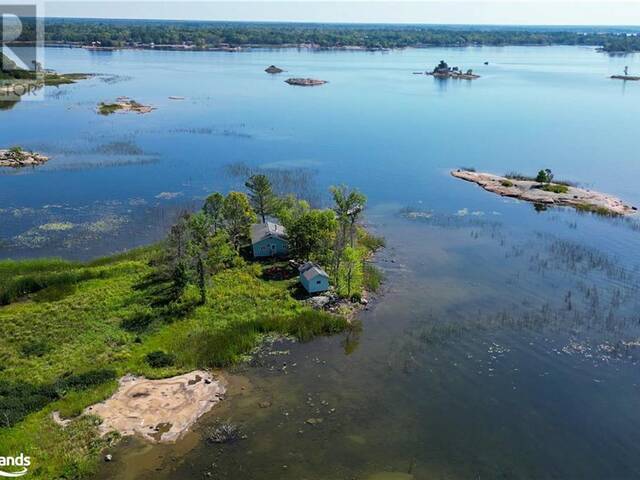 2 ISLAND 1110 Honey Harbour Ontario