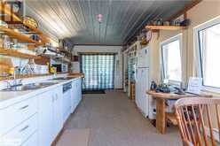 1878 ISLAND 1040 Honey Harbour