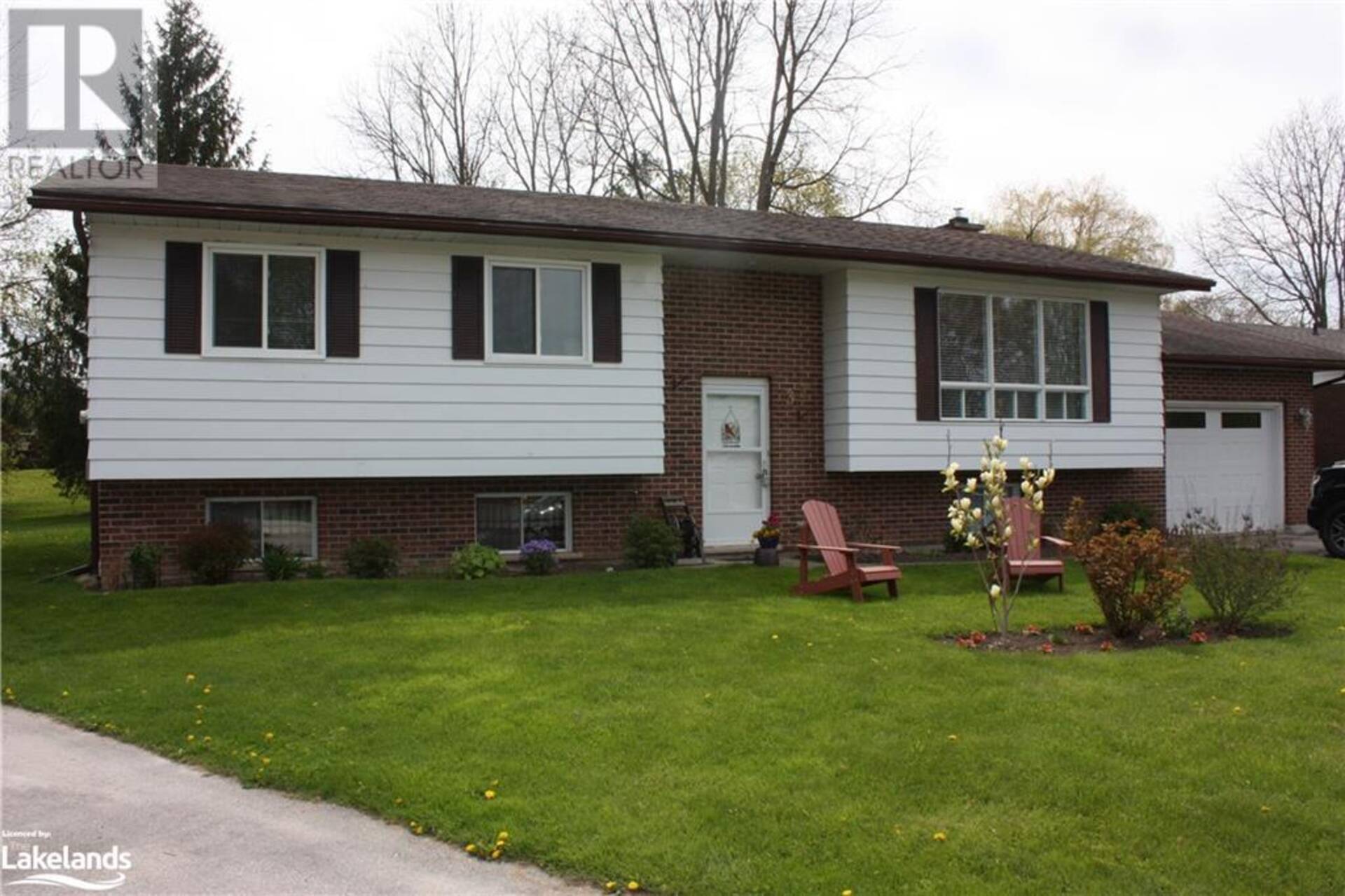 33 CENTENNIAL HEIGHTS Court Meaford