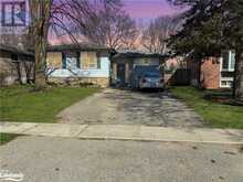 11 LONSDALE Place Barrie