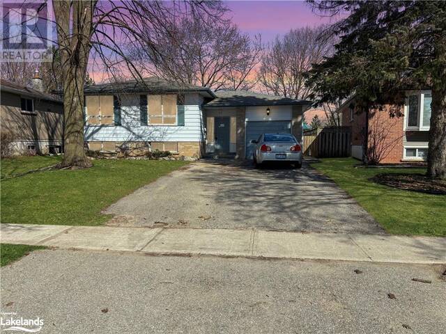 11 LONSDALE Place Barrie Ontario