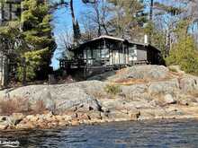 1 A71 EYEWAHAY Island Pointe au Baril