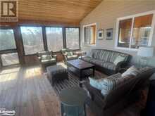 1 B844 Island Pointe au Baril