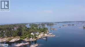 1 B844 Island Pointe au Baril