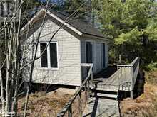 1 B844 Island Pointe au Baril