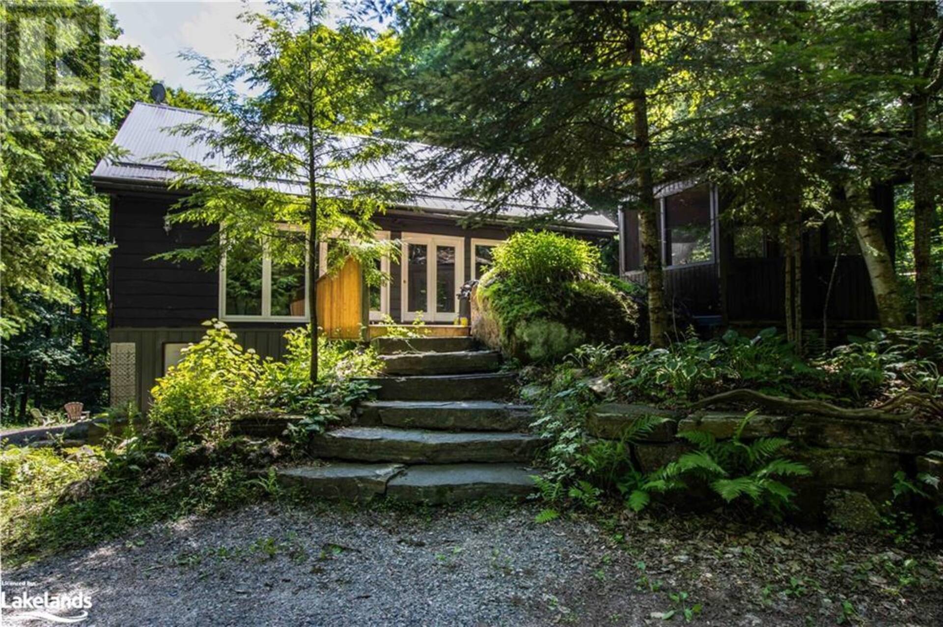 1066 WAMPUM Road Haliburton