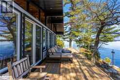 29 BEACHGROVE ISLAND 33LM Gravenhurst