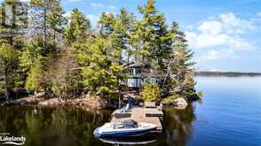 29 BEACHGROVE ISLAND 33LM Gravenhurst