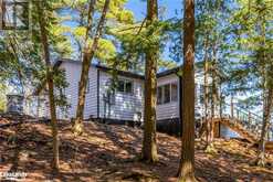 29 BEACHGROVE ISLAND 33LM Gravenhurst