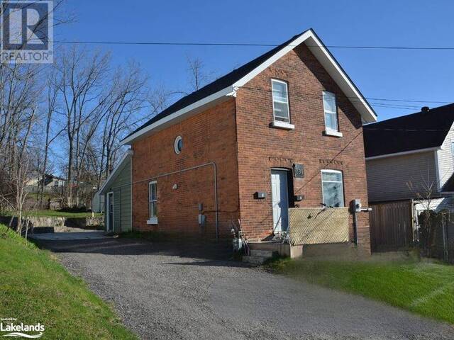 381 GLOUCESTER Street Midland Ontario