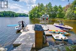 1384 BROWNING Island Bracebridge