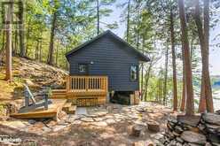 12865 LITTLE HAWK - SOUTH SHORE Lake Haliburton