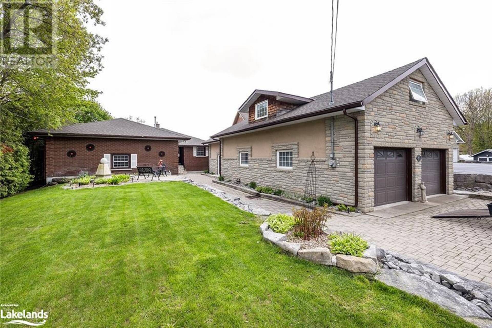 75 RIVERSIDE Drive Bobcaygeon