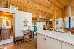 1037 DUDLEY Road Haliburton