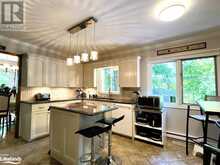 17 MACKLAIM Drive Parry Sound