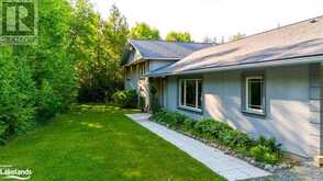 1194 RATTLESNAKE Road Haliburton