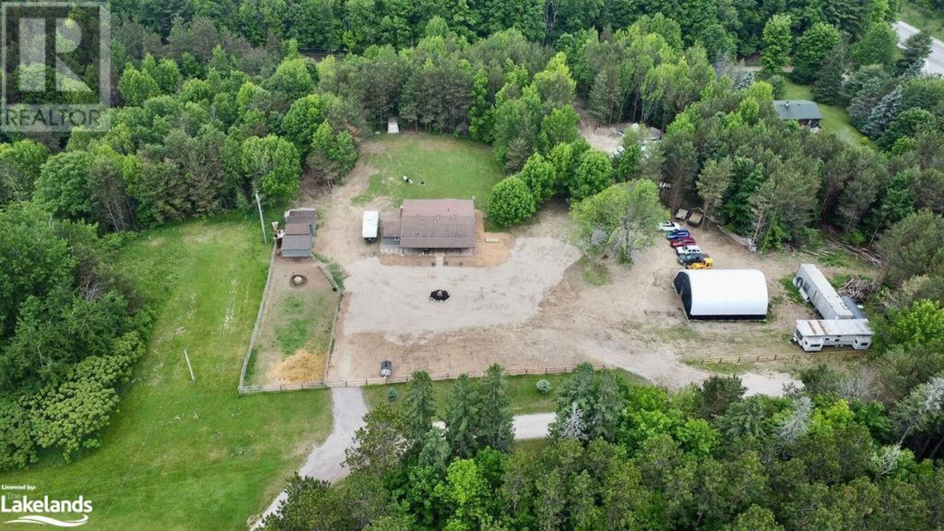 5989 PENETANGUISHENE Road Springwater