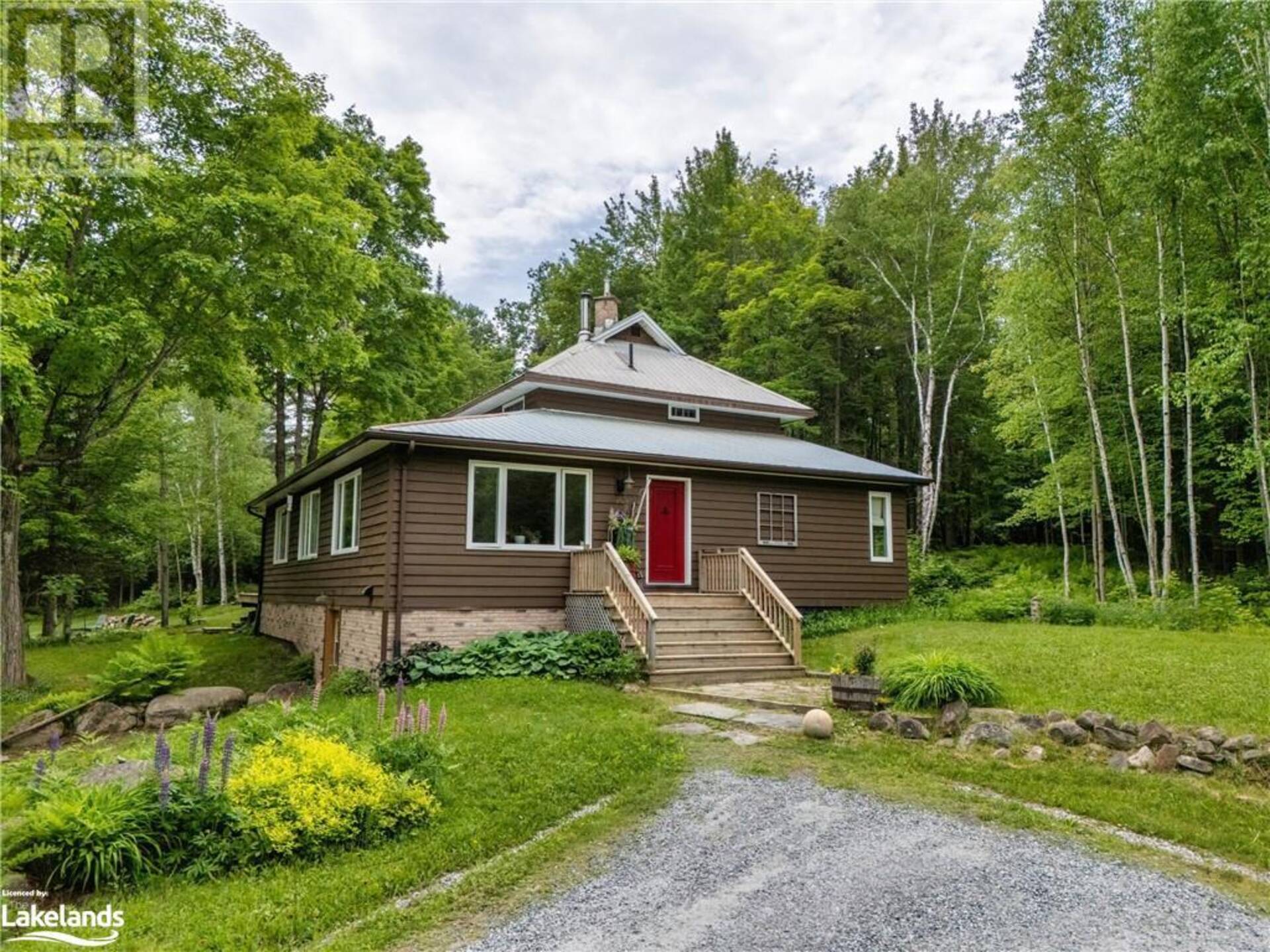 1107 HIGHWAY 141 Utterson