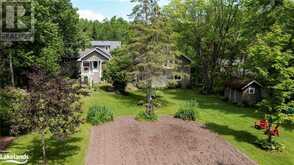 43 MAPLE ST Rosseau