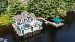 1080 WHITEHEAD Road Gravenhurst