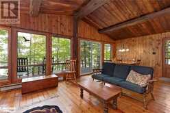 70 CAISSES Island Bracebridge