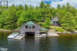 29 IS KEEWAYDIN Island Muskoka