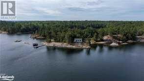 22 A30 Island Pointe au Baril