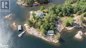 22 A30 Island Pointe au Baril