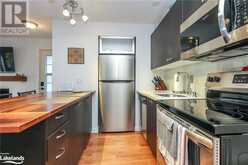 27 DAWSON Drive Unit# 140 Collingwood