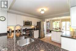 10 MASTERS Lane Wasaga Beach